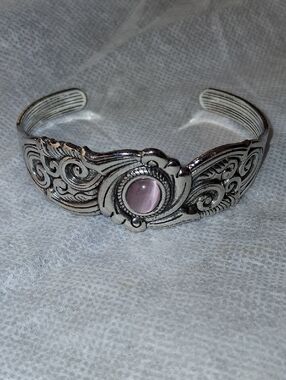 paparazzi Silver-Tone Filigree Cuff with Pink Cabochon